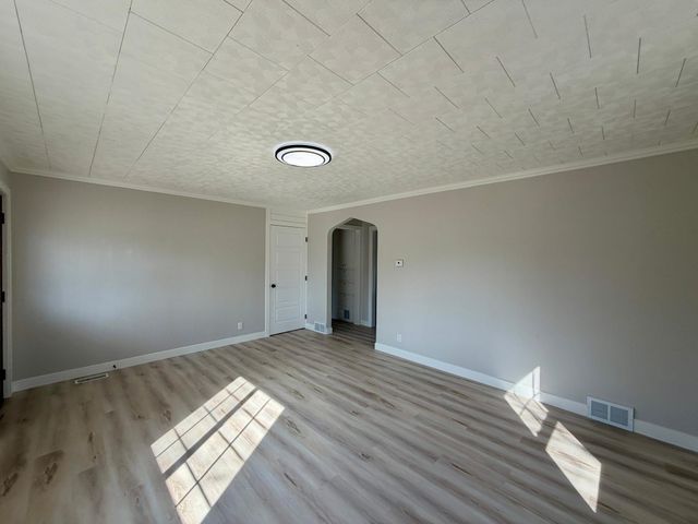 1320 6th Avenue N, Moorhead, MN 56560