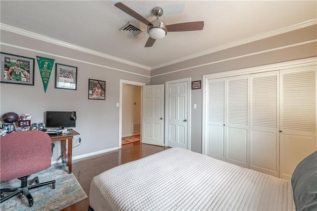 4406 CHARLESTON Circle 15, Alexandria, LA 71303