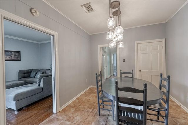 4406 CHARLESTON Circle 15, Alexandria, LA 71303