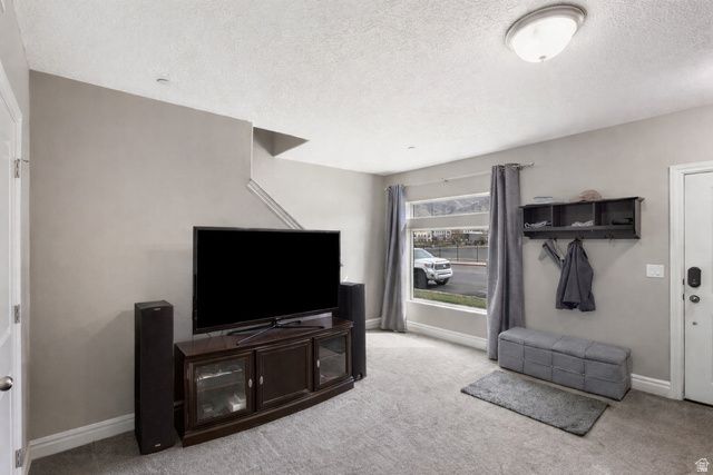 60 N 1100 W, Farmington, UT 84025