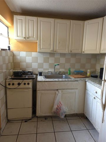 163 NW 18th Court, Miami, FL 33125