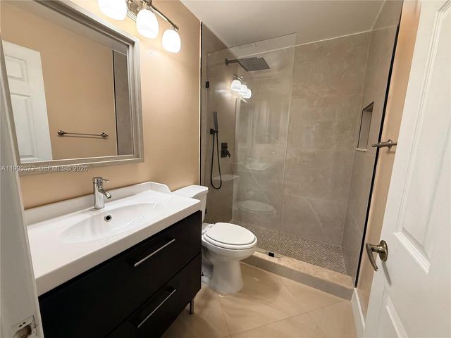 1350 NW 129th Ave, Sunrise, FL 33323