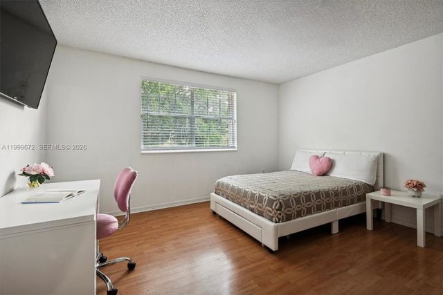 1350 NW 129th Ave, Sunrise, FL 33323