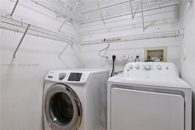 1350 NW 129th Ave, Sunrise, FL 33323