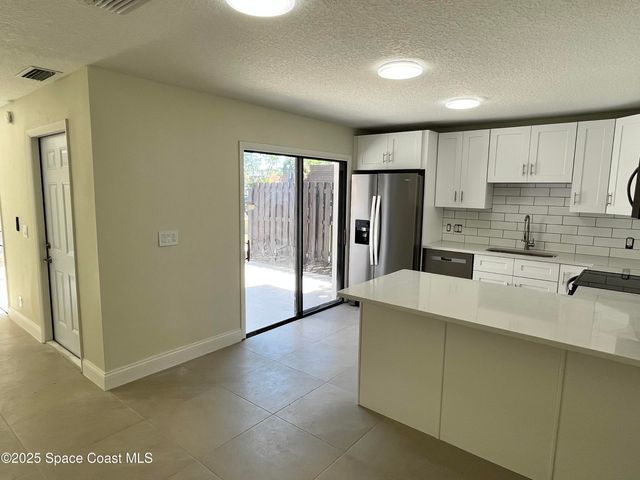 1717 Erin Court NE, Palm Bay, FL 32905