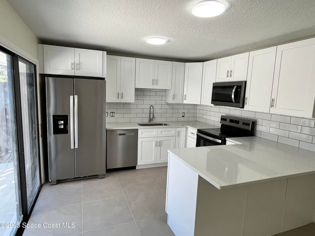 1717 Erin Court NE, Palm Bay, FL 32905