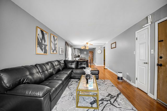 1929 High Street, Blue Island, IL 60406