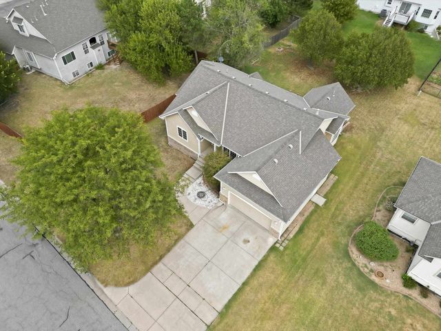 2810 N Beacon Hill Street, Wichita, KS 67220