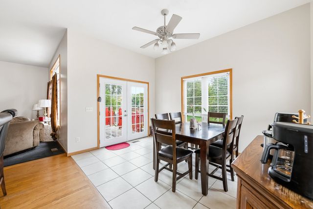 2810 N Beacon Hill Street, Wichita, KS 67220