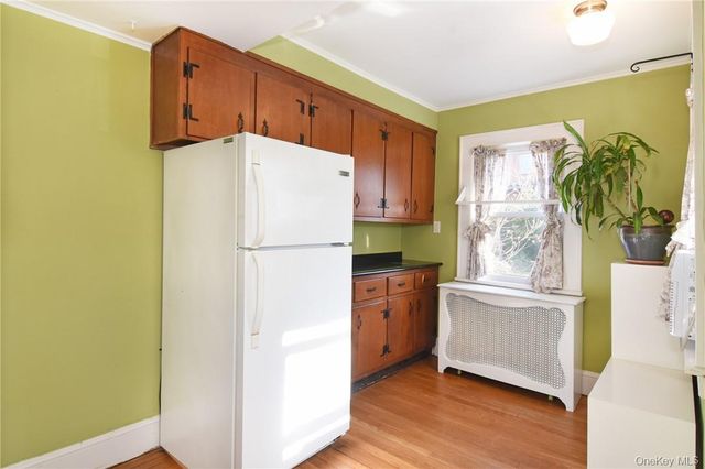 27 Maple Street, Irvington, NY 10533