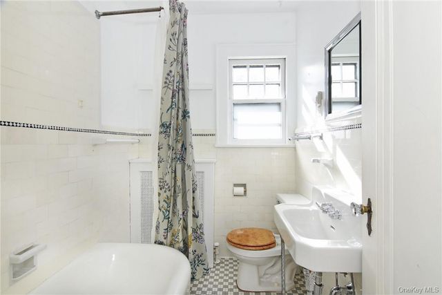 27 Maple Street, Irvington, NY 10533