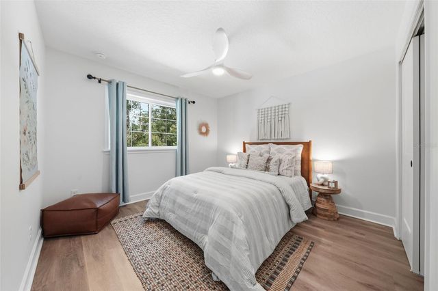 1012 FARMSTEAD STREET, Eustis, FL 32736