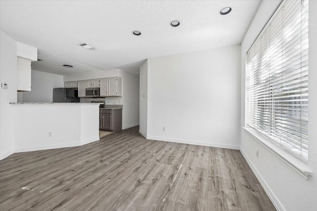 3204 Blazing Star TRL, Cedar Park, TX 78613