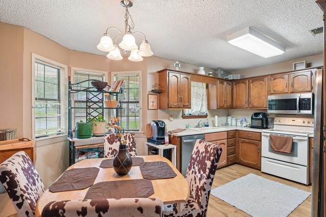 944 Moore Street S, Sulphur Springs, TX 75482
