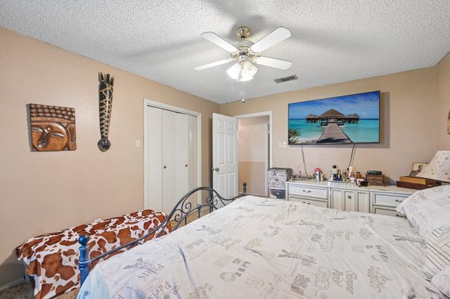 944 Moore Street S, Sulphur Springs, TX 75482