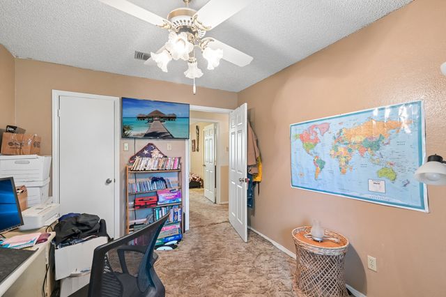 944 Moore Street S, Sulphur Springs, TX 75482