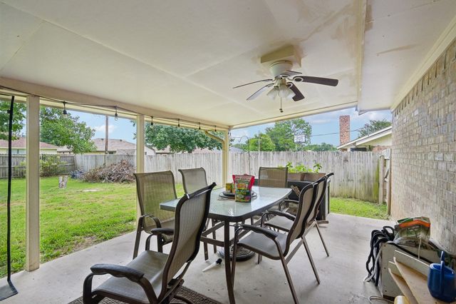 944 Moore Street S, Sulphur Springs, TX 75482