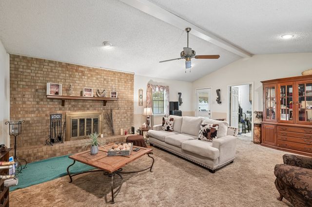 944 Moore Street S, Sulphur Springs, TX 75482