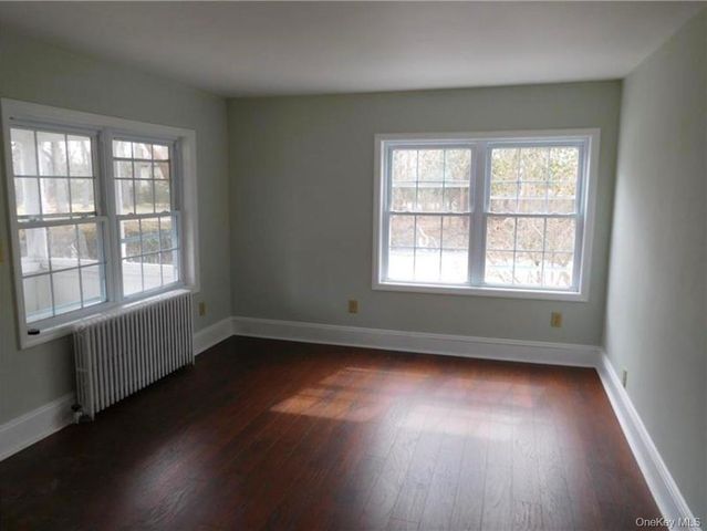 77 N Phillips Avenue, Speonk, NY 11972