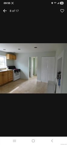 77 N Phillips Avenue, Speonk, NY 11972