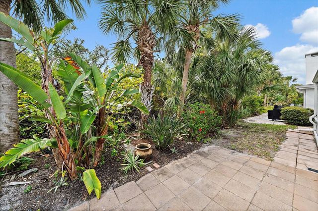 730 SPANISH DRIVE S 99, Longboat Key, FL 34228