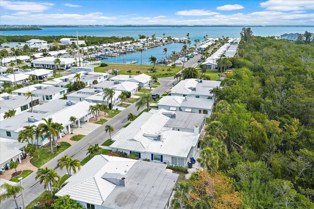 730 SPANISH DRIVE S 99, Longboat Key, FL 34228
