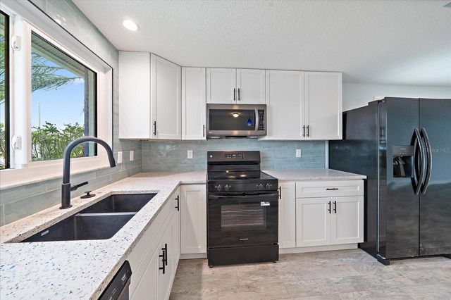 730 SPANISH DRIVE S 99, Longboat Key, FL 34228