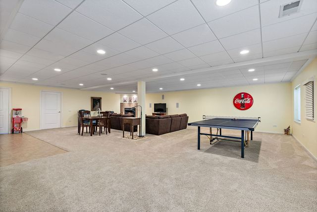 12801 Green Meadow Avenue, Huntley, IL 60142