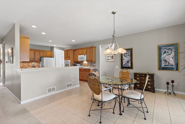 12801 Green Meadow Avenue, Huntley, IL 60142