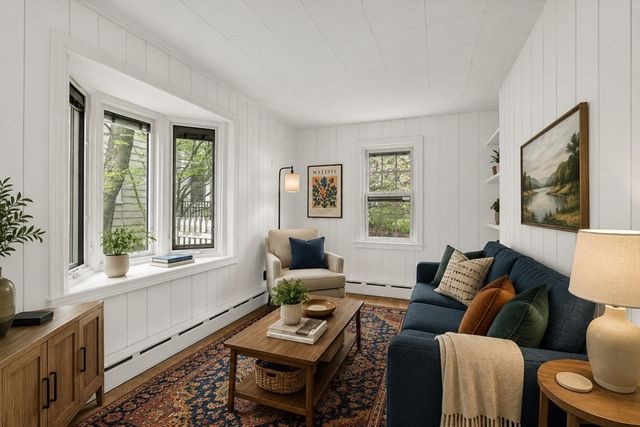 12 Vinewood Rd, Milton, MA 02186