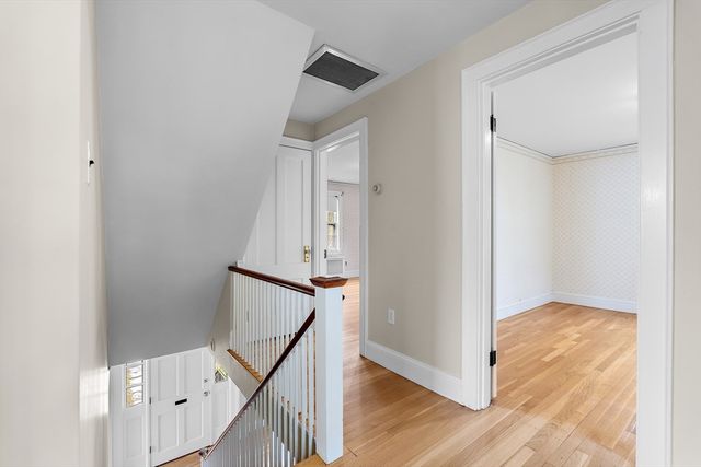 12 Vinewood Rd, Milton, MA 02186