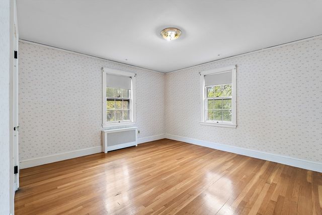 12 Vinewood Rd, Milton, MA 02186