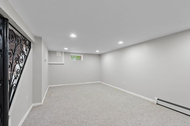 12 Vinewood Rd, Milton, MA 02186