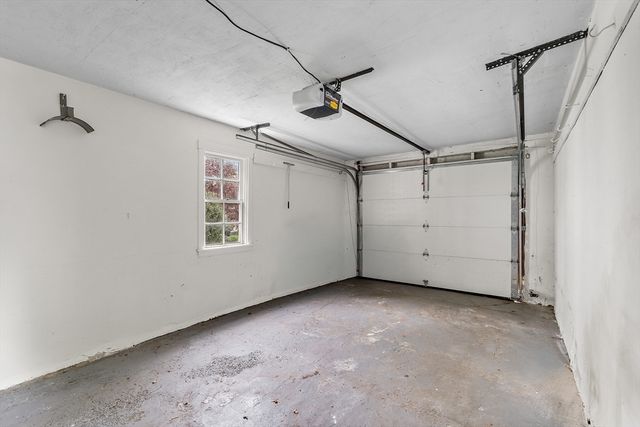12 Vinewood Rd, Milton, MA 02186