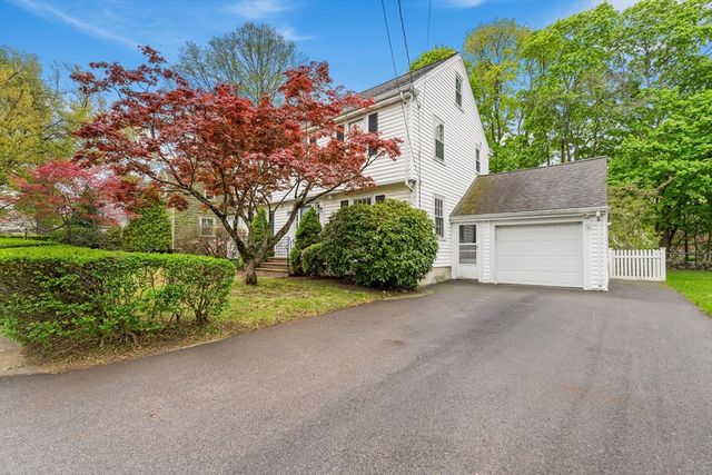 12 Vinewood Rd, Milton, MA 02186