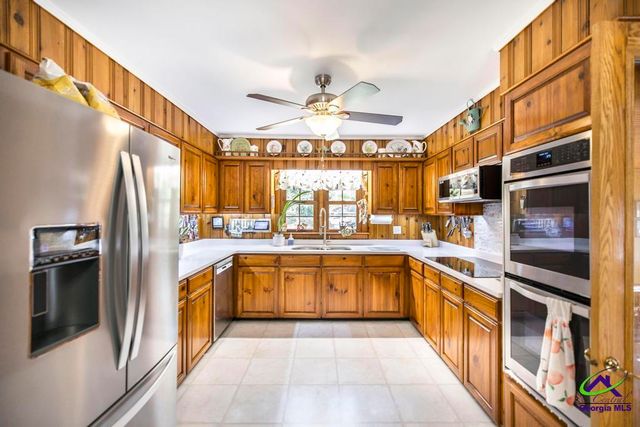 1943 Birchwood Way, Macon, GA 31211
