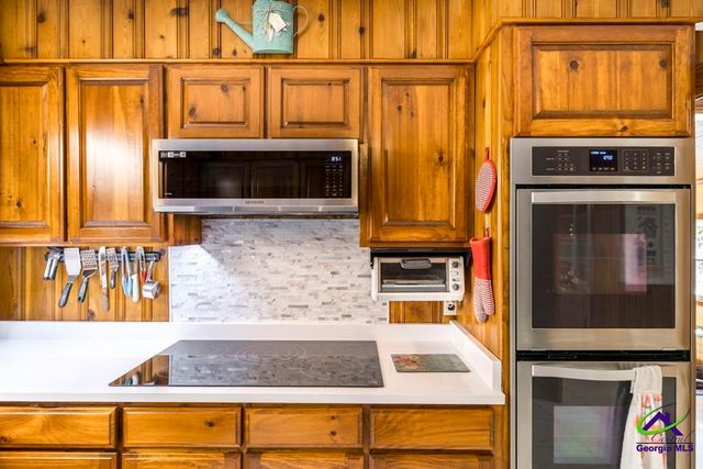 1943 Birchwood Way, Macon, GA 31211
