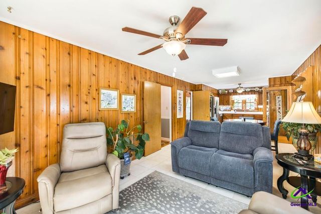 1943 Birchwood Way, Macon, GA 31211