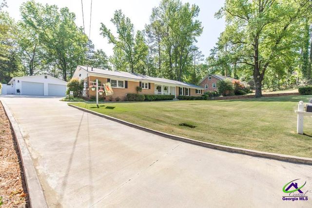 1943 Birchwood Way, Macon, GA 31211