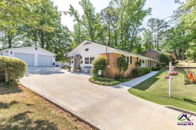 1943 Birchwood Way, Macon, GA 31211
