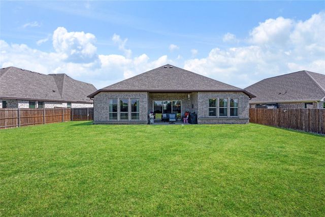 209 Chesapeake Drive, Forney, TX 75126