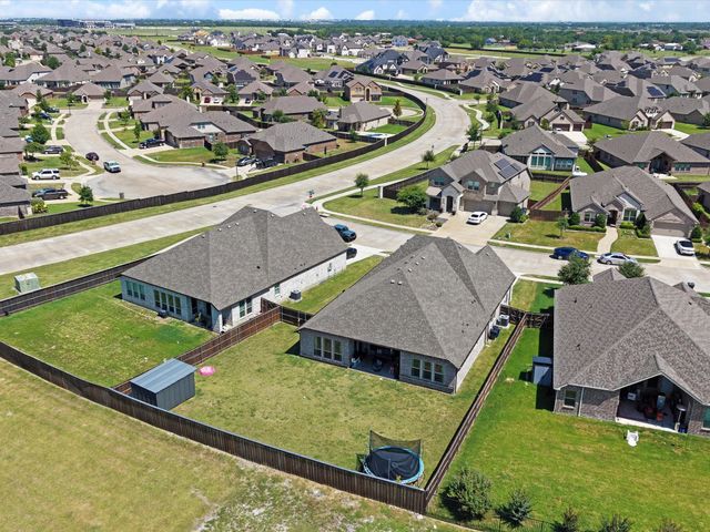 209 Chesapeake Drive, Forney, TX 75126