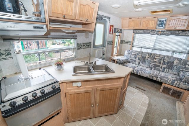 670 N Duckabush Drive N, Hoodsport, WA 98548