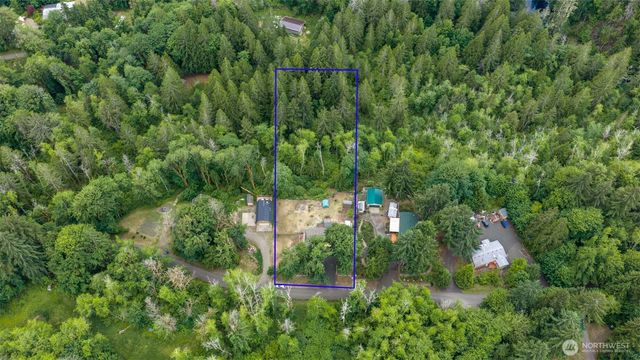 670 N Duckabush Drive N, Hoodsport, WA 98548