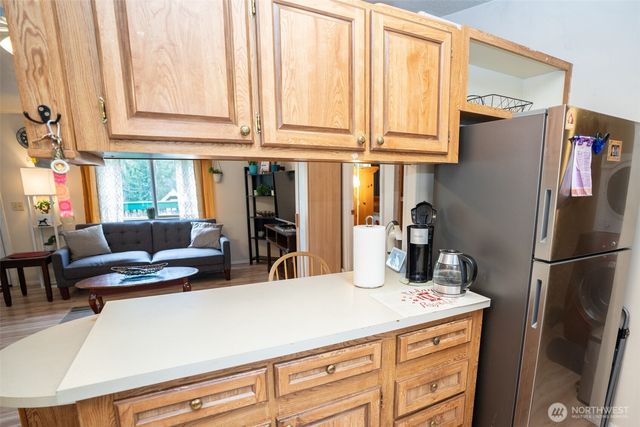 670 N Duckabush Drive N, Hoodsport, WA 98548