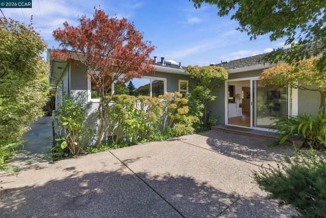 4814 Morwood Dr, Richmond, CA 94803