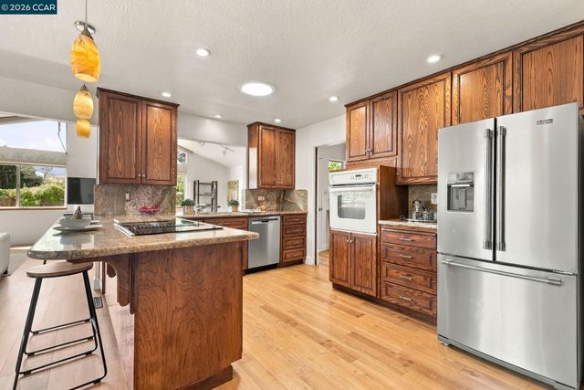 4814 Morwood Dr, Richmond, CA 94803