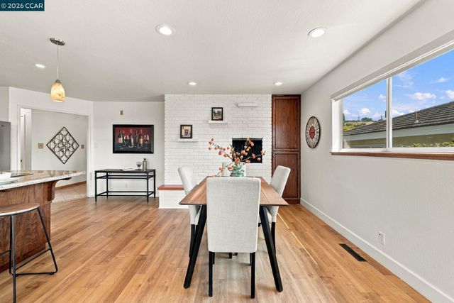 4814 Morwood Dr, Richmond, CA 94803