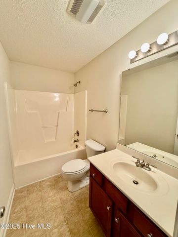 4239 Dudleys Grant Drive A, Winterville, NC 28590