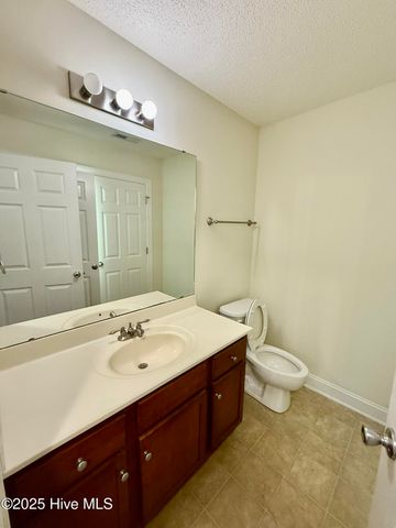 4239 Dudleys Grant Drive A, Winterville, NC 28590